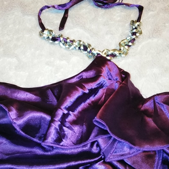 💜 Purple Ruffled 💜Halter Chain Detail 💜Necklace - Picture 3 of 12